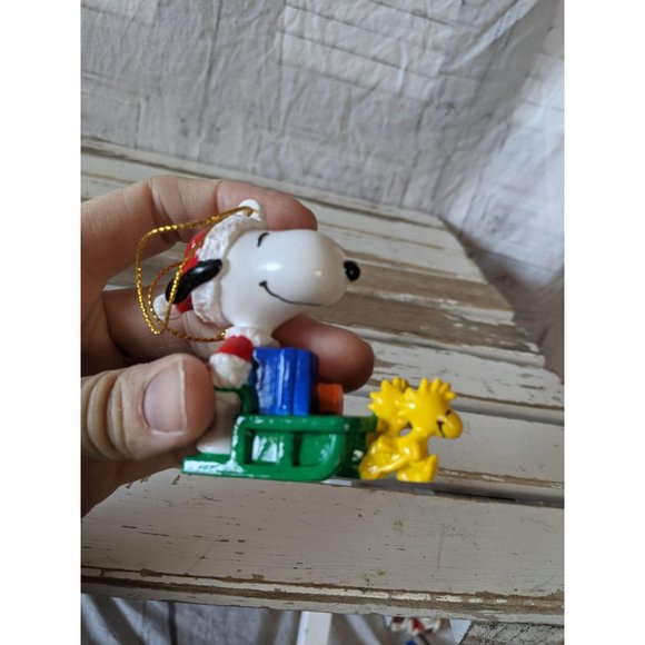 United feature sled Woodstock sleigh ornament Xmas - Picture 5 of 7